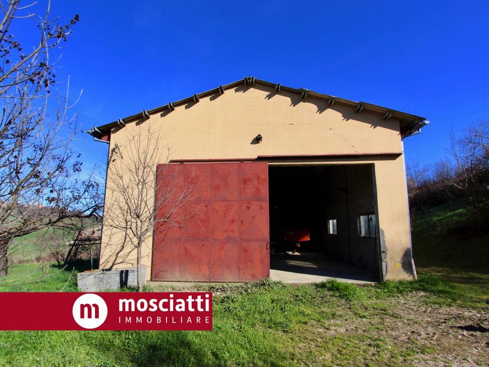 Helårsgrund i Camerino, Macerata - foto 2
