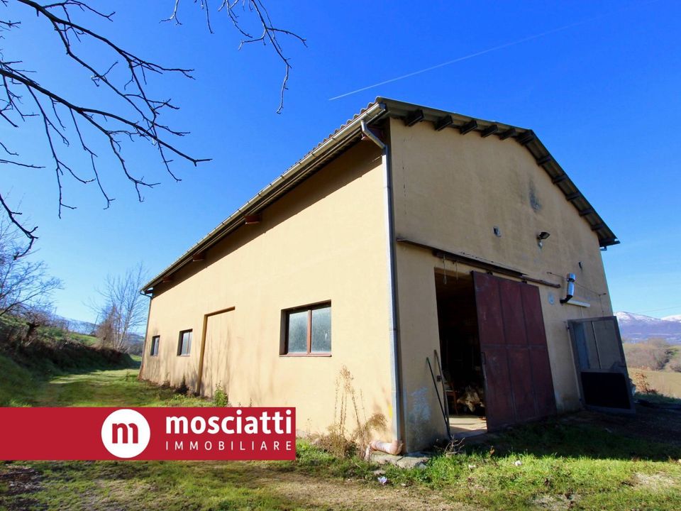 Helårsgrund i Camerino, Macerata - foto 3