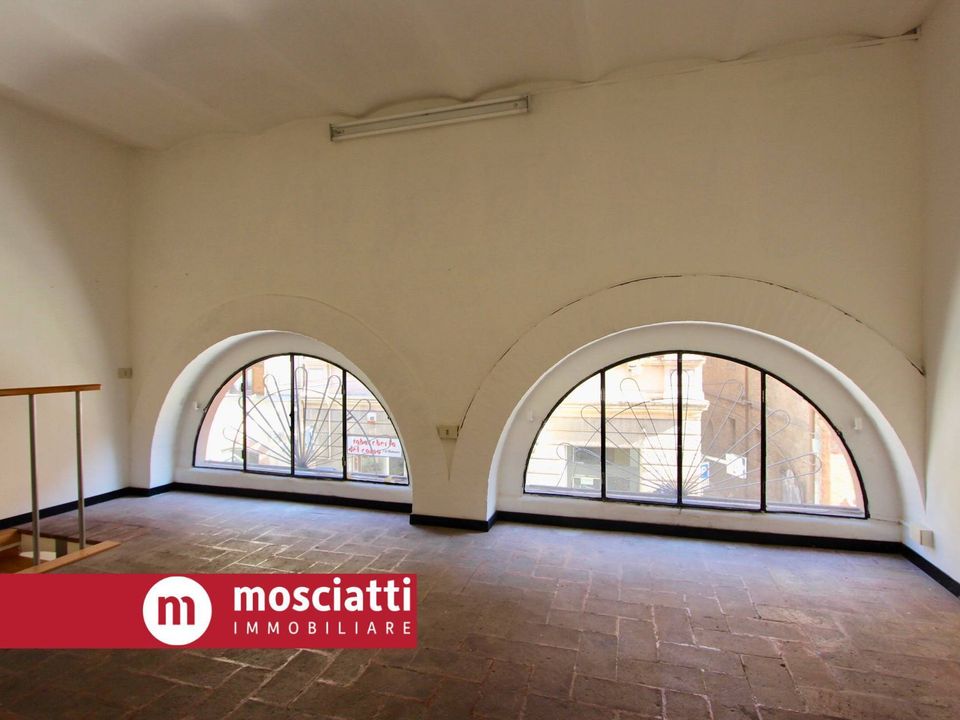 Erhvervsejendom i Matelica, Macerata - foto 5