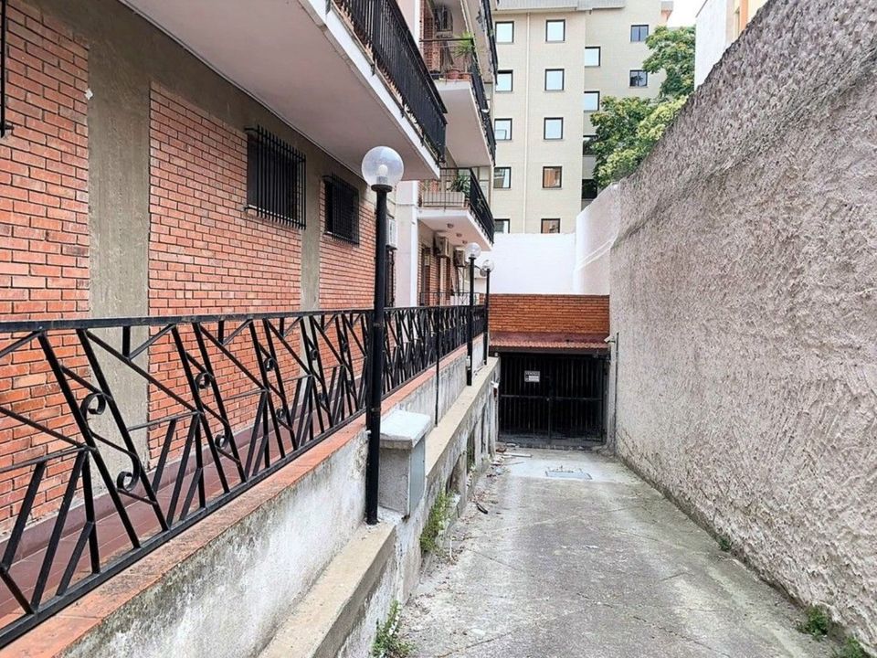 Parkeringsplads i Sassari, Sassari - foto 2