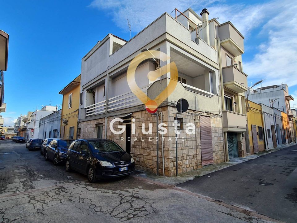 Villa i Latiano, Brindisi - foto 1