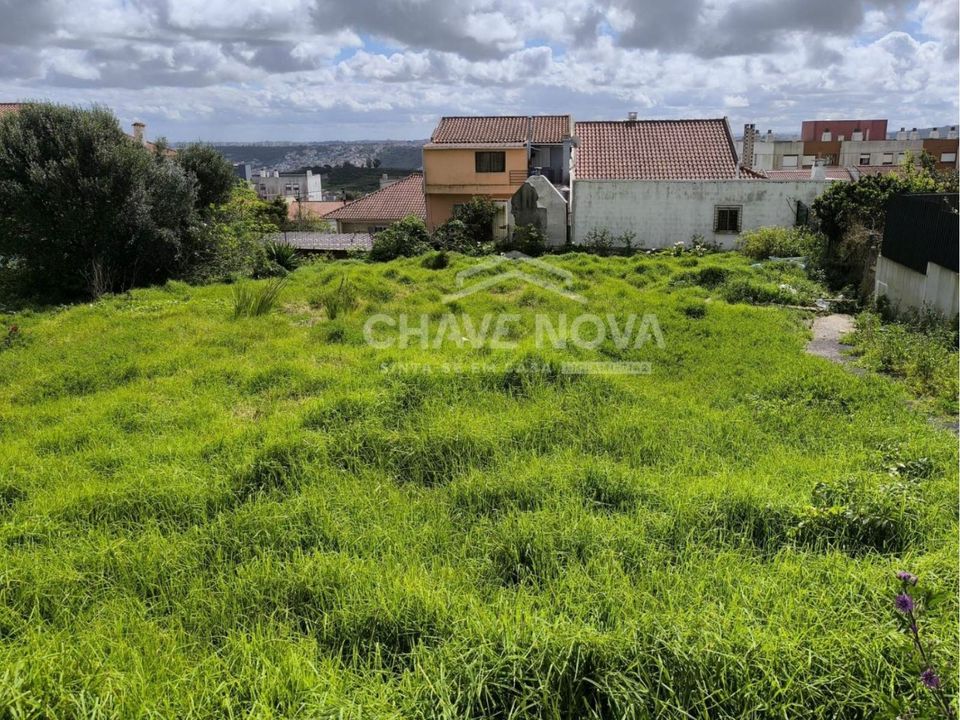 Helårsgrund i Amadora, Lisbon - foto 1