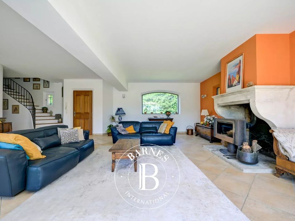 Villa a Meyrargues, Bouches-du-Rhone - foto 3