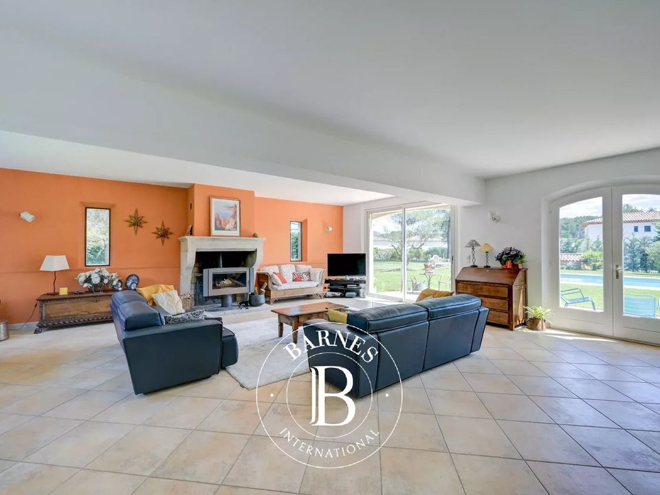 Villa a Meyrargues, Bouches-du-Rhone - foto 5