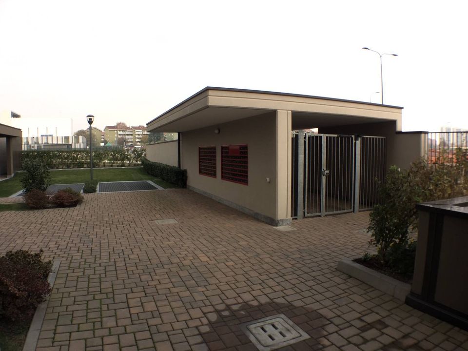 Parkeringsplads i Milan, Milan - foto 2