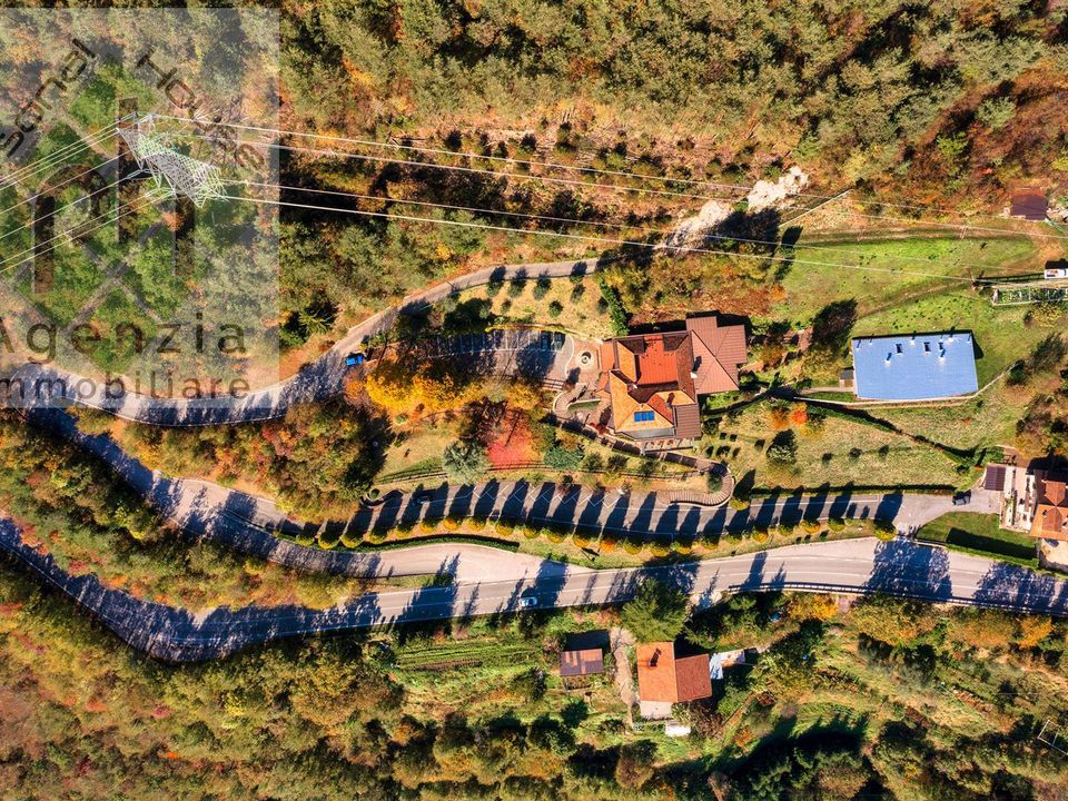 Erhvervsejendom i Bagolino, Brescia - foto 1