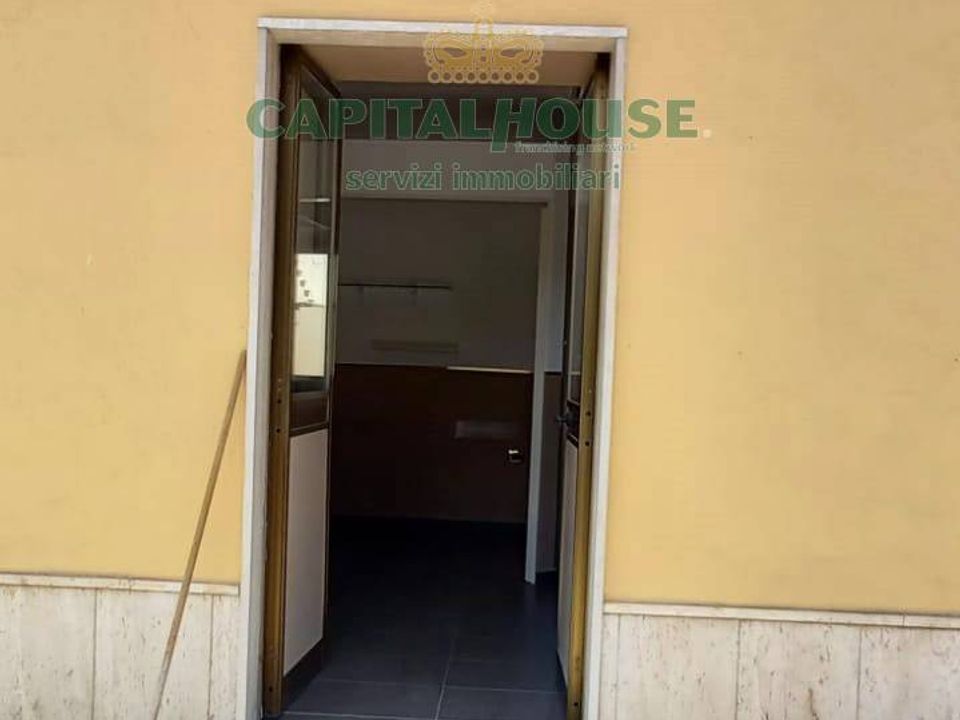 Erhvervsejendom i Capua, Caserta - foto 2