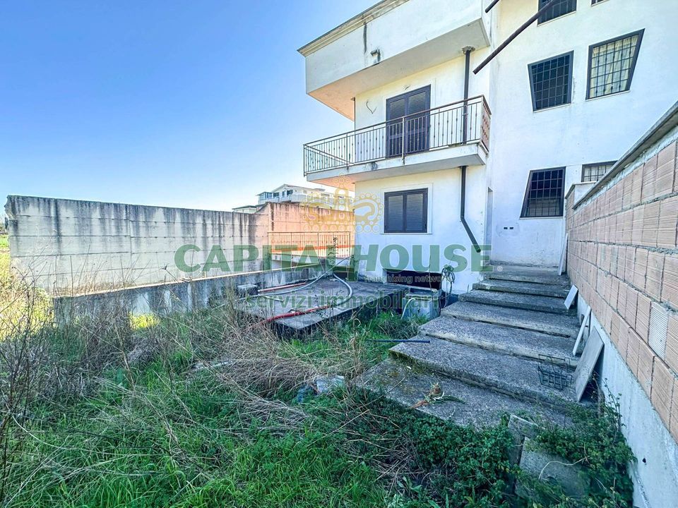 Rækkehus i San Tammaro, Caserta - foto 1