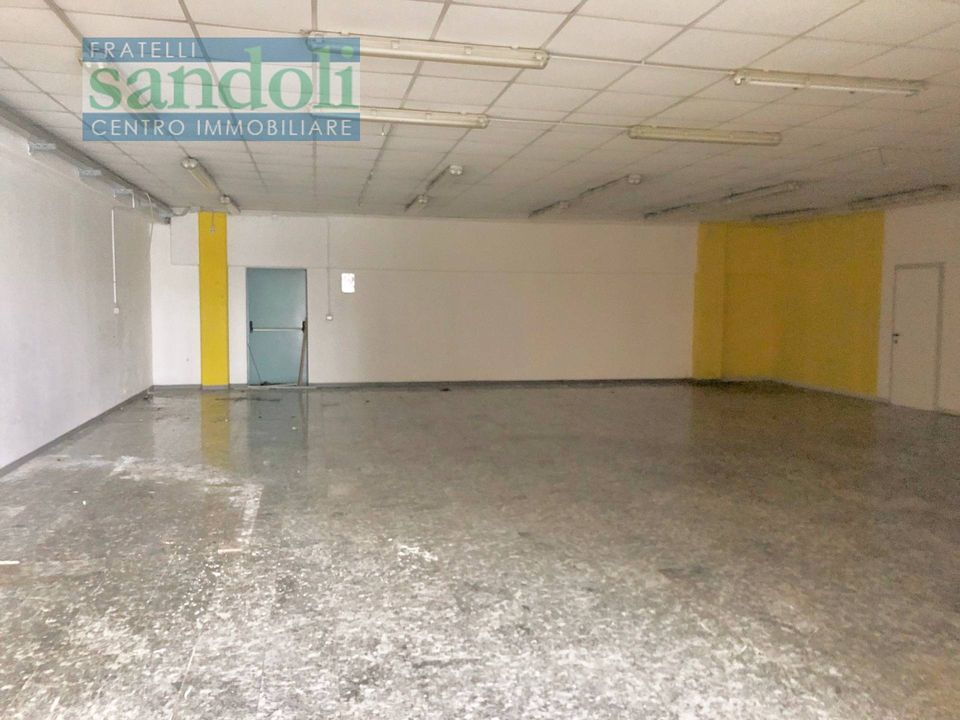 Commercial property in Caresanablot, Vercelli - photo 5