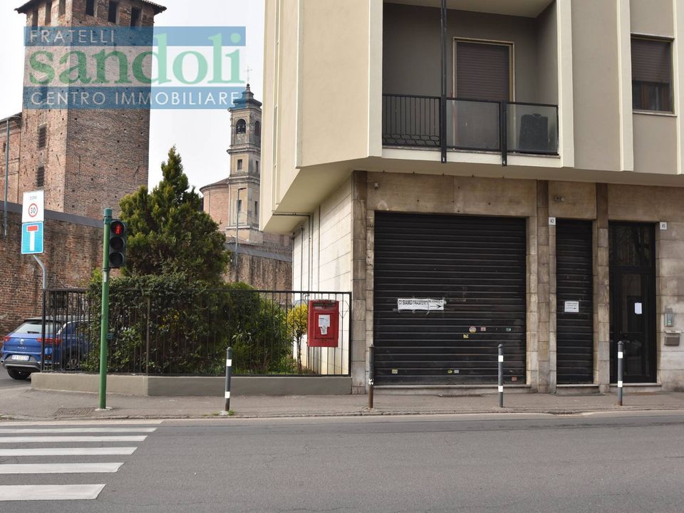 Erhvervsejendom i Vercelli, Vercelli - foto 1