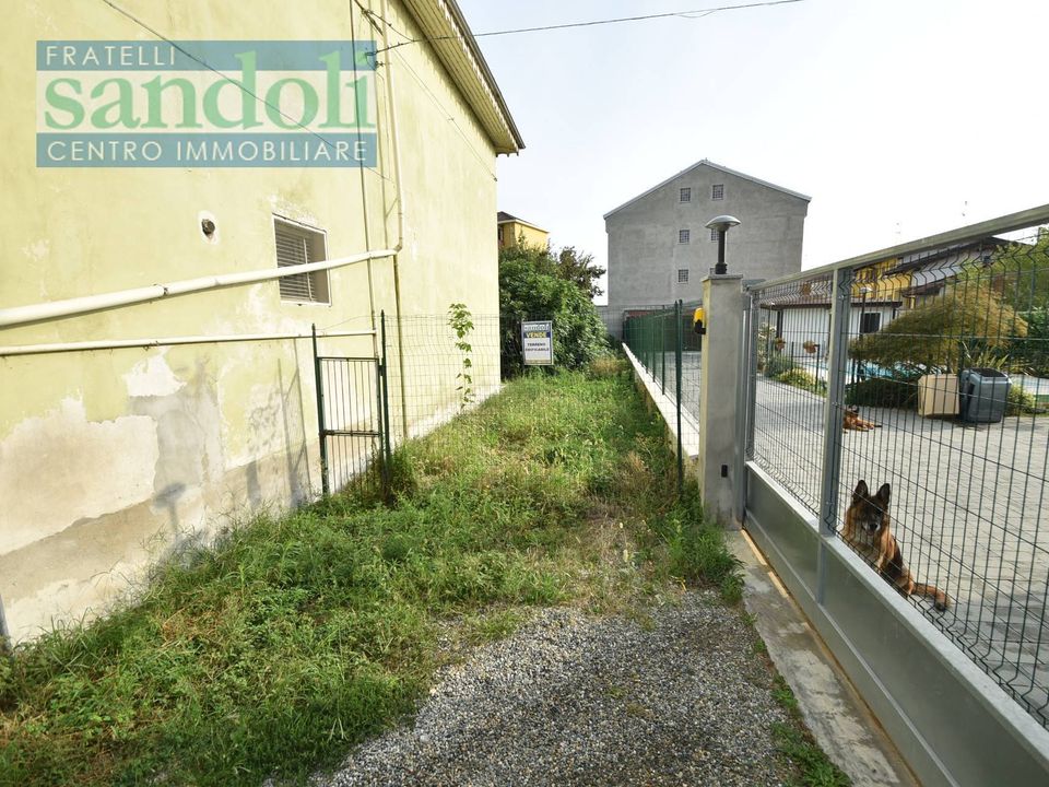 Helårsgrund i Vercelli, Vercelli - foto 1
