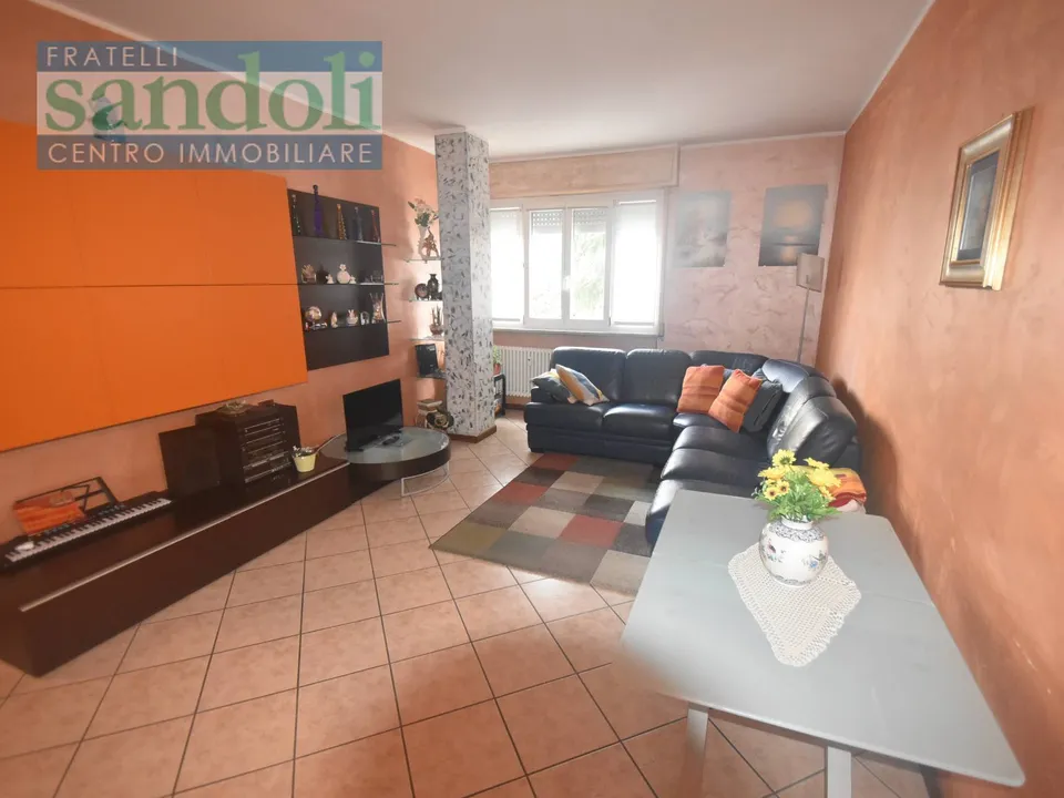 Lejlighed i Borgosesia, Vercelli - foto 2