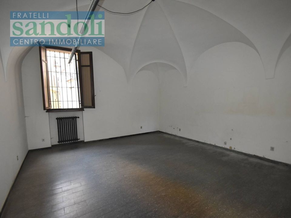 Erhvervsejendom i Vercelli, Vercelli - foto 2