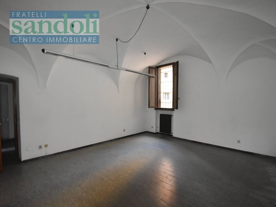Erhvervsejendom i Vercelli, Vercelli - foto 3