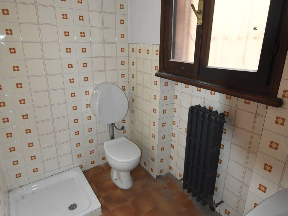 Erhvervsejendom i Vercelli, Vercelli - foto 5