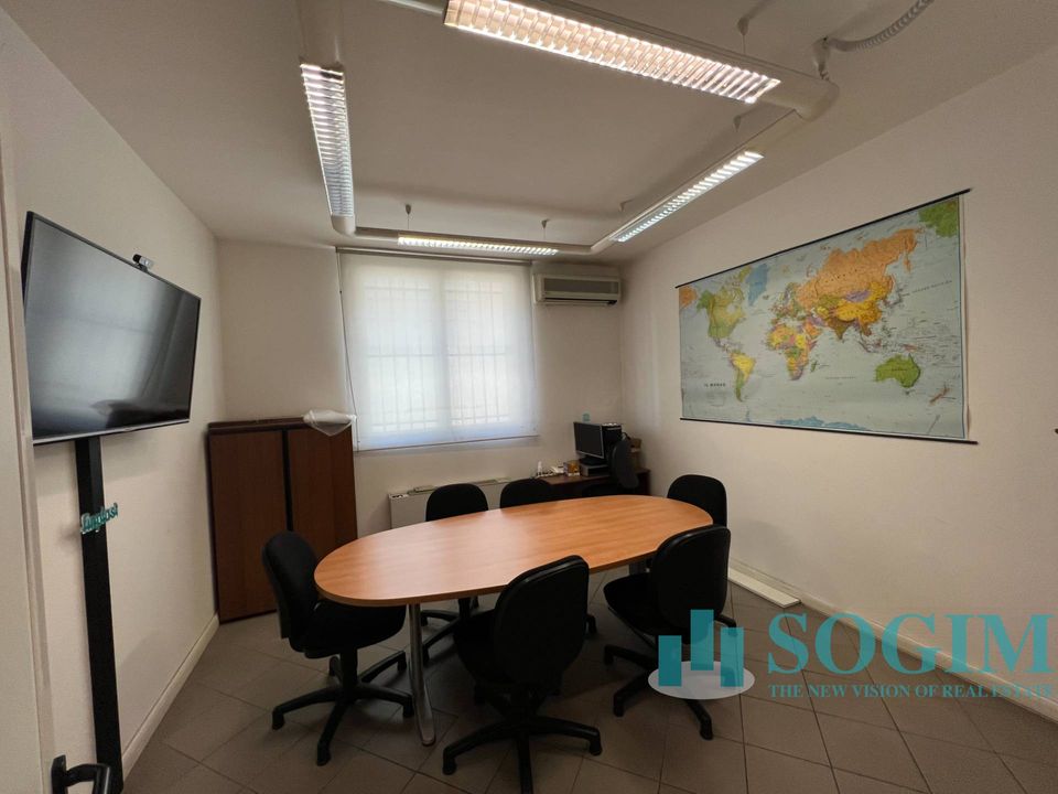 Propiedad comercial en Santo Stefano Ticino, Milan - foto 3