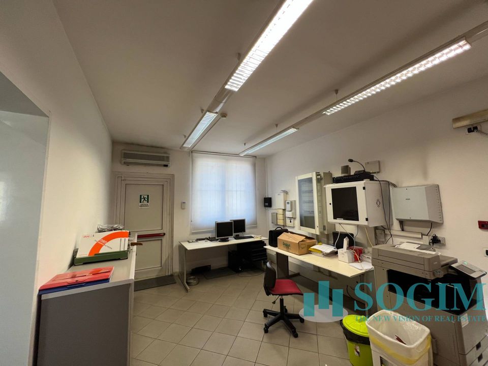 Propiedad comercial en Santo Stefano Ticino, Milan - foto 5