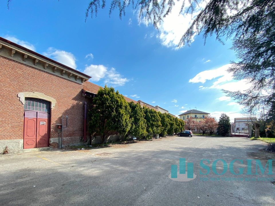 Erhvervsejendom i Samarate, Varese - foto 2