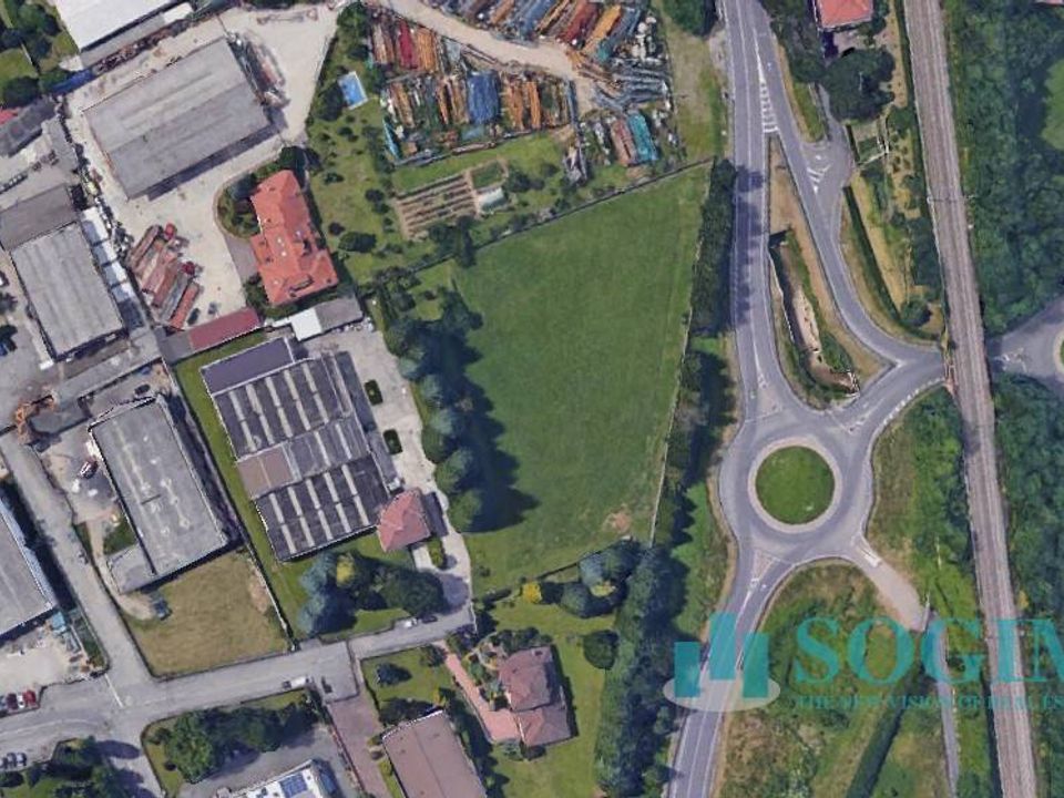 Helårsgrund i Albizzate, Varese - foto 3