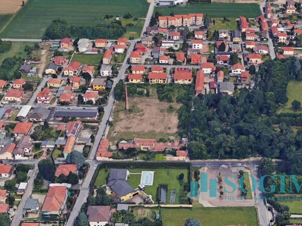 Helårsgrund i Lonate Pozzolo, Varese - foto 3