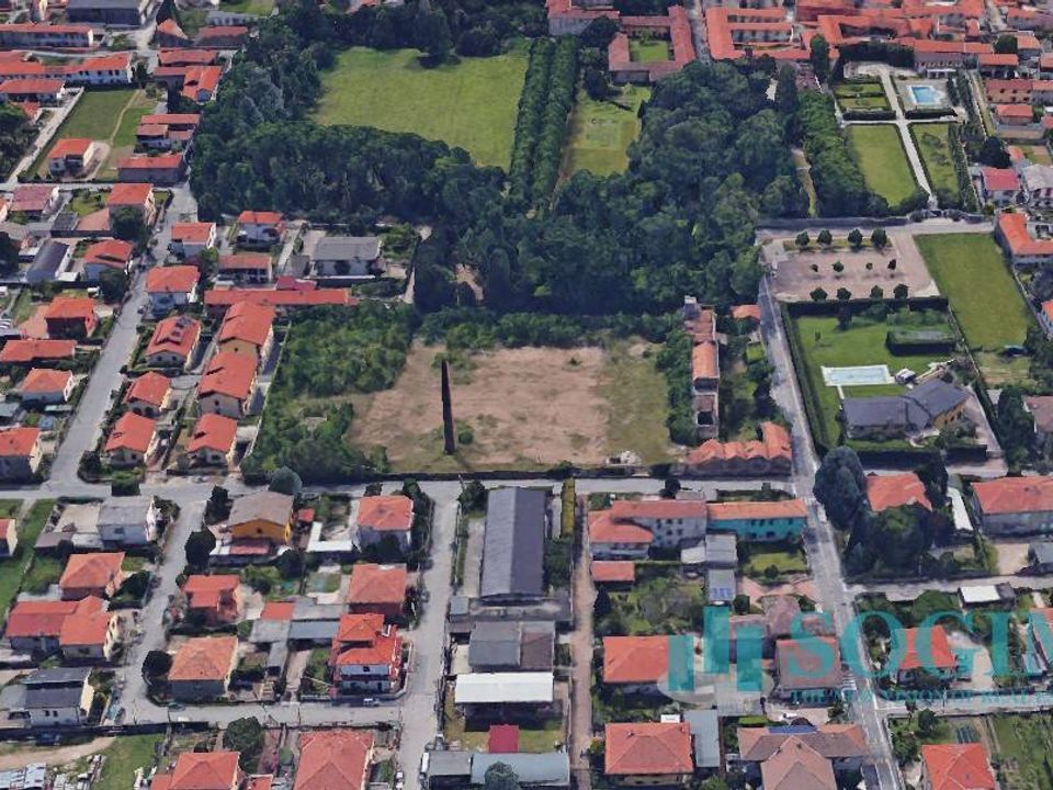 Helårsgrund i Lonate Pozzolo, Varese - foto 4