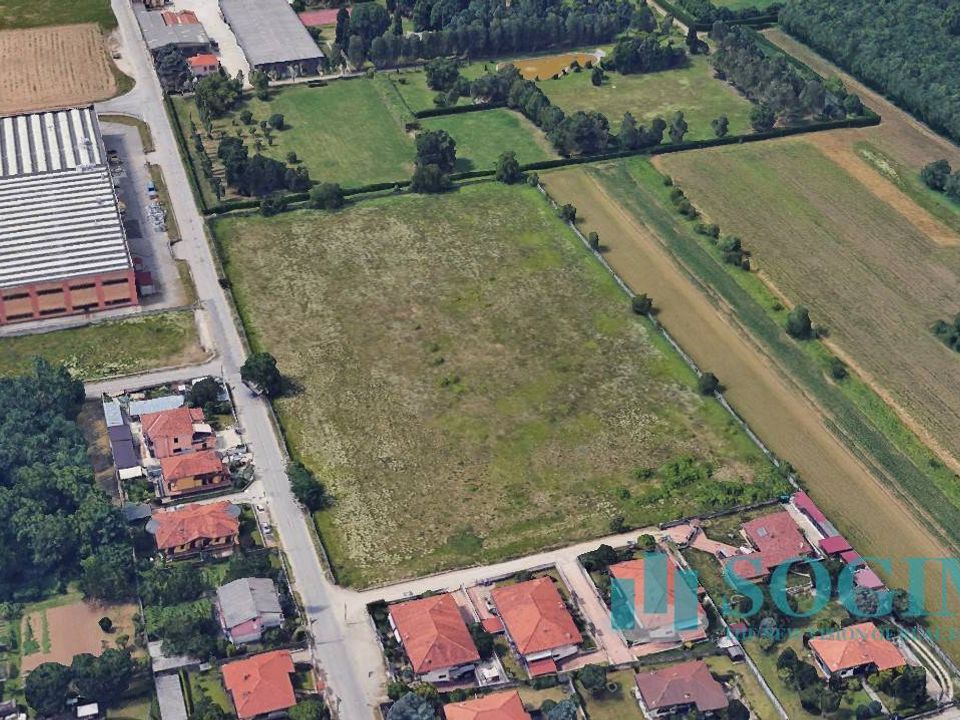 Helårsgrund i Lonate Pozzolo, Varese - foto 2