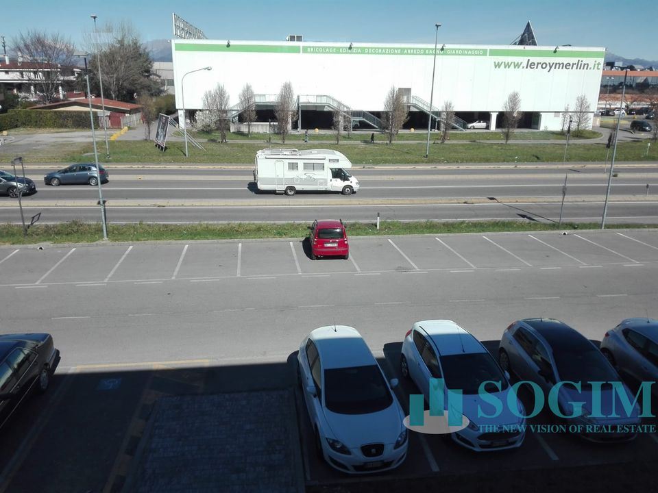 Erhvervsejendom i Busnago, Monza and Brianza - foto 4