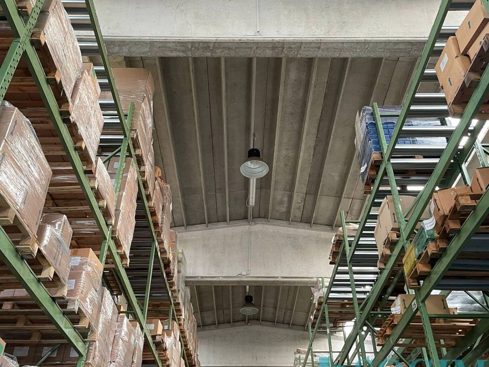 Erhvervsejendom i Trezzo sull'Adda, Milan - foto 2