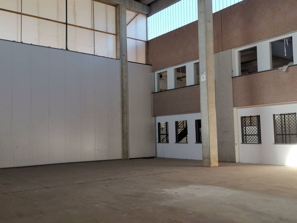 L'establiment comercial a Rho, Milan - foto 5