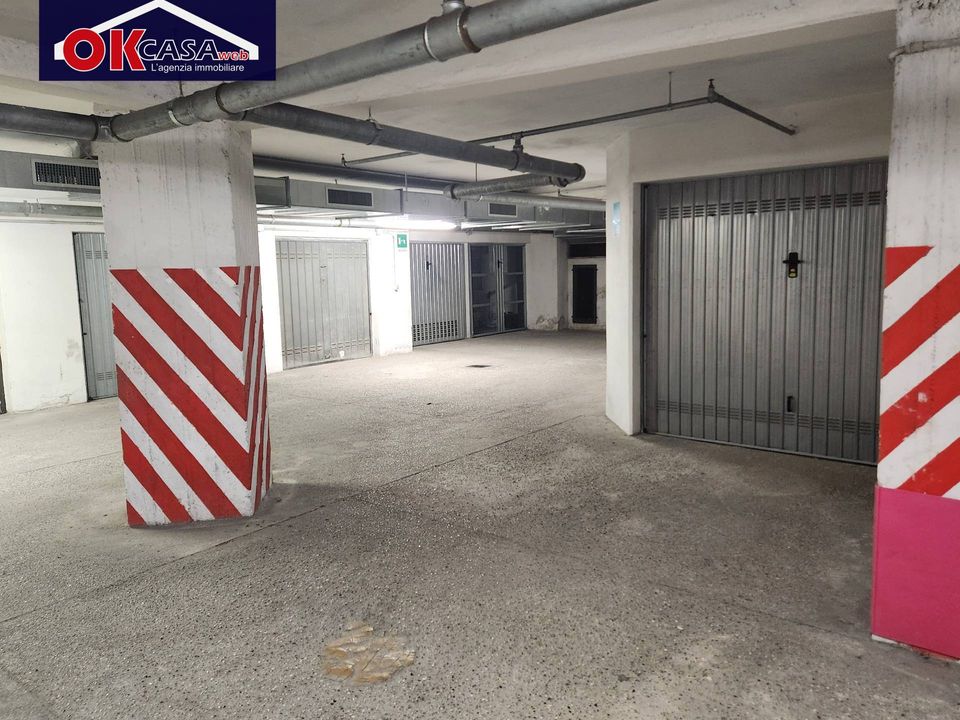 Parkeringsplass i Verona, Verona - bilde 1