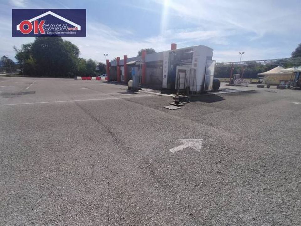 Erhvervsejendom i Savogna d'Isonzo, Gorizia - foto 2