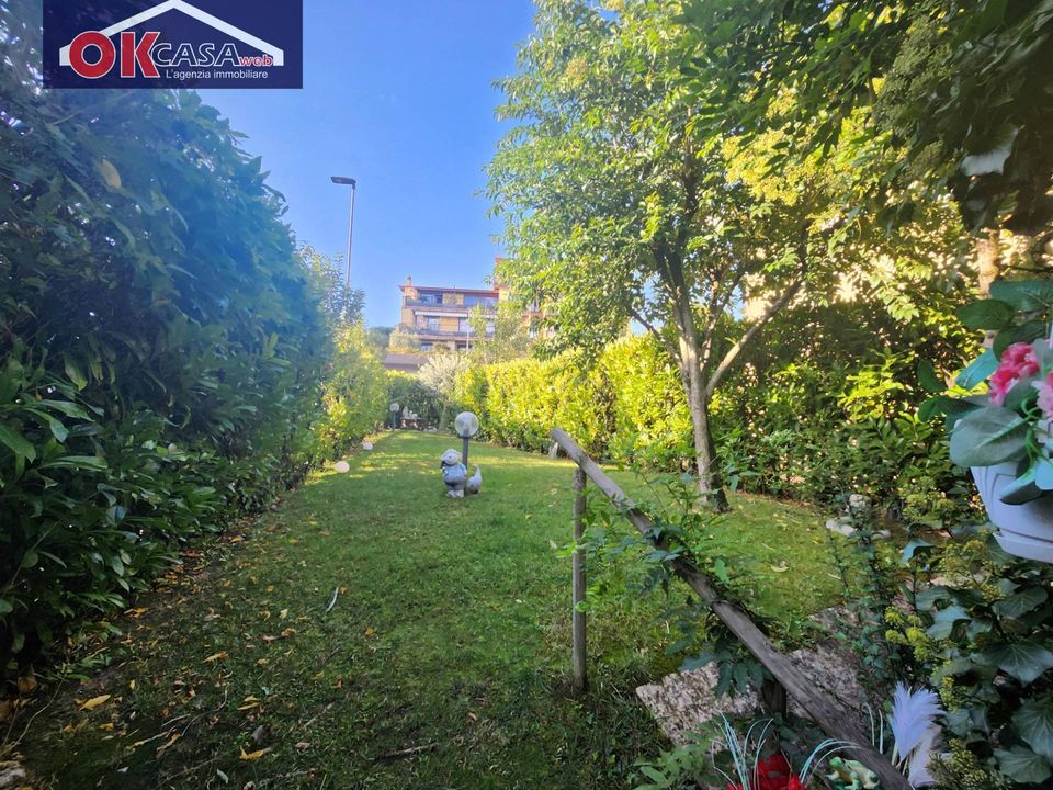 Villa i Desenzano del Garda, Brescia - foto 1