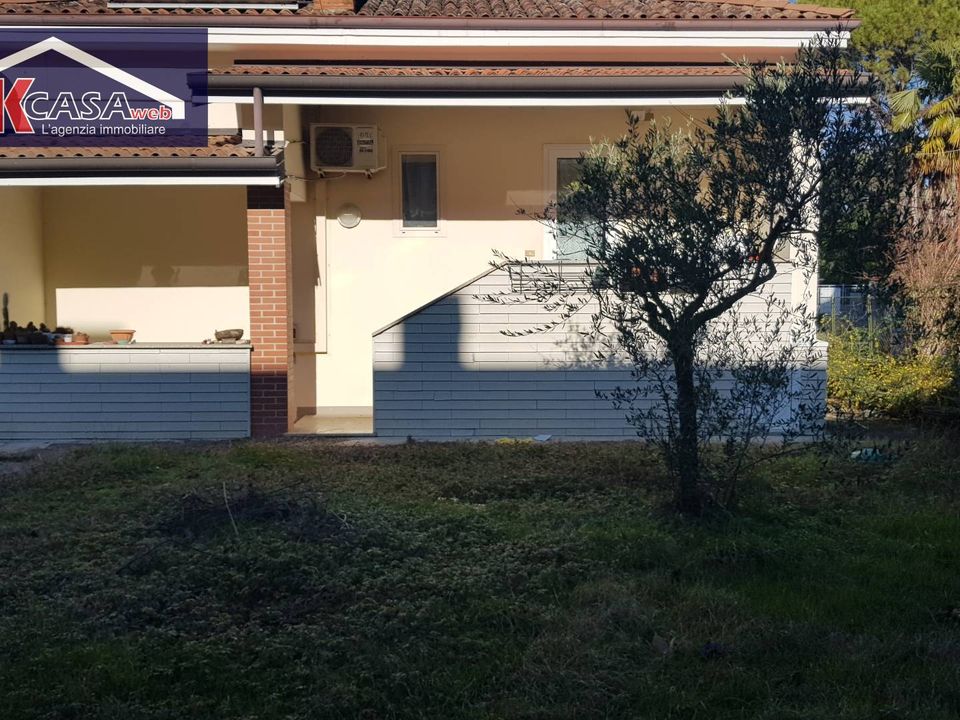 Villa i Monfalcone, Gorizia - foto 1