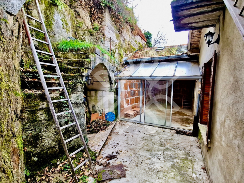 Landsbyhus i Auzon, Haute-Loire - foto 1