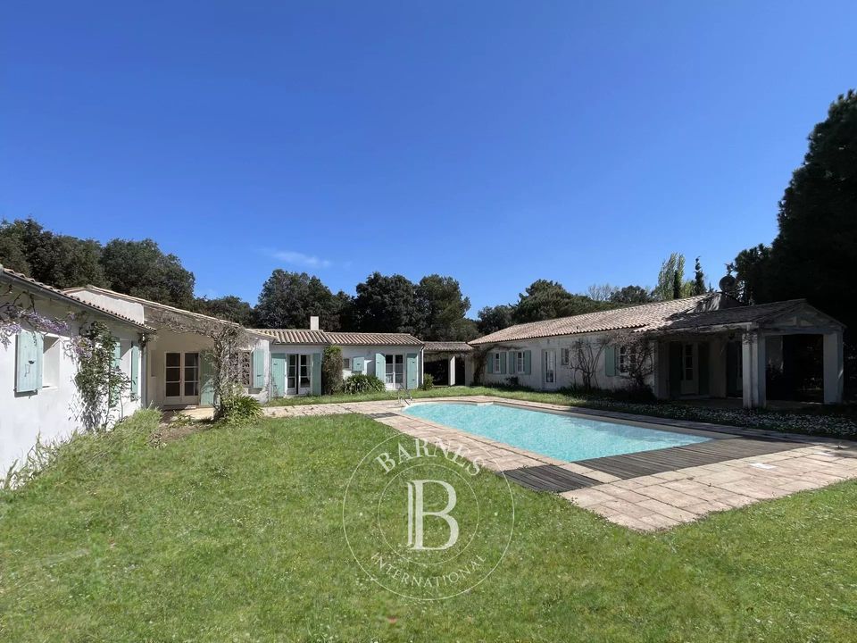 Villa i Les Portes-en-Ré, Charente-Maritime - foto 1