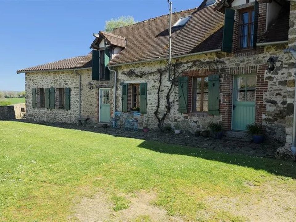 Villa i Magnac-Laval, Haute-Vienne - foto 1