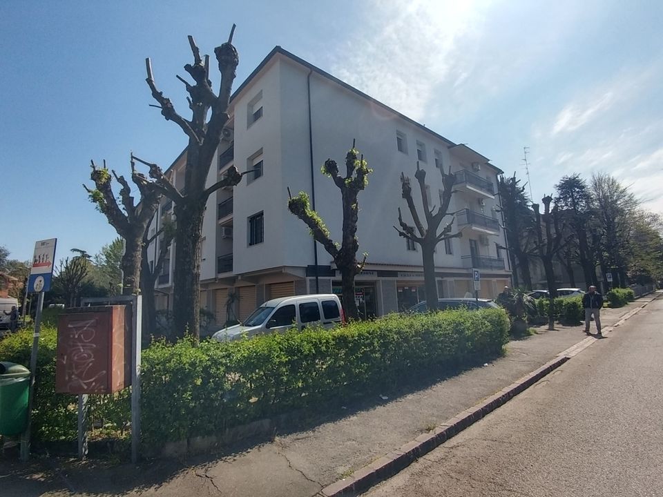 Erhvervsejendom i Modena, Modena - foto 1