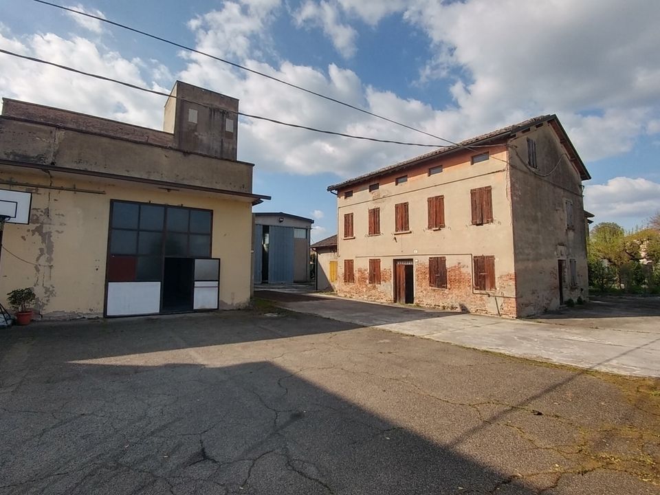 Erhvervsejendom i Novellara, Reggio Emilia - foto 4