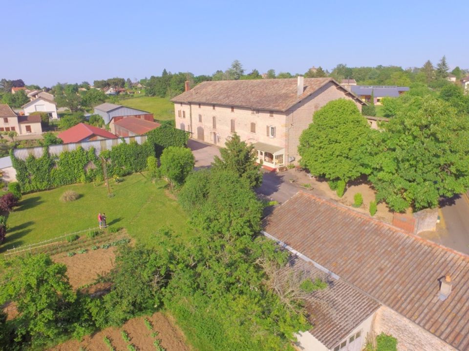 Gård i Lacrost, Saone-et-Loire - bilde 1
