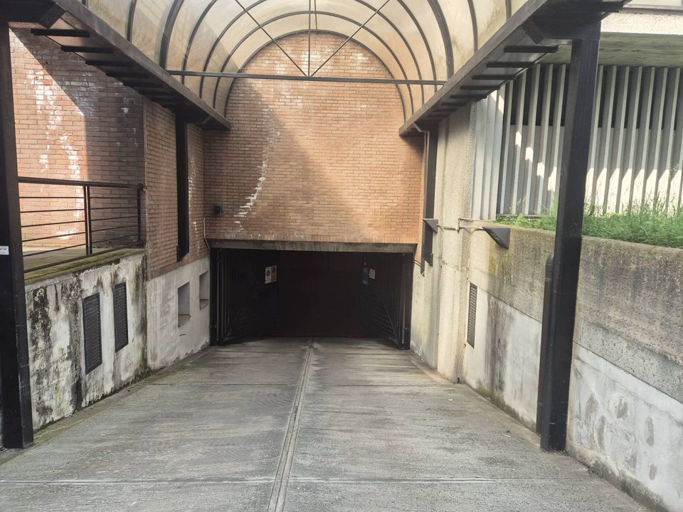 Parkeringsplads i Varese, Varese - foto 1