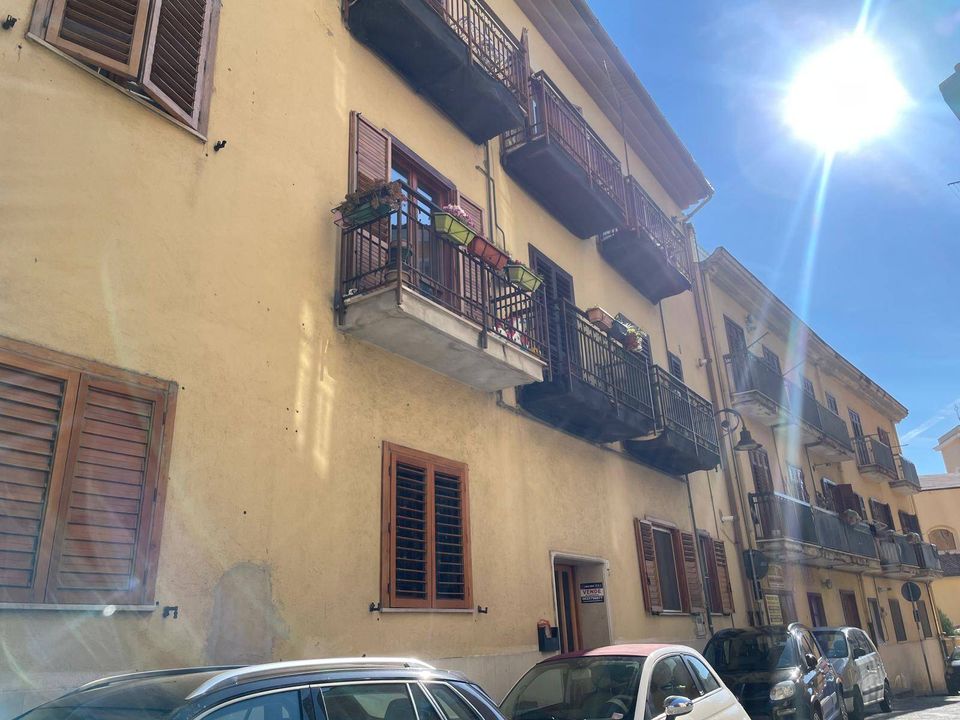 Lejlighed i Avellino city, Avellino - foto 3