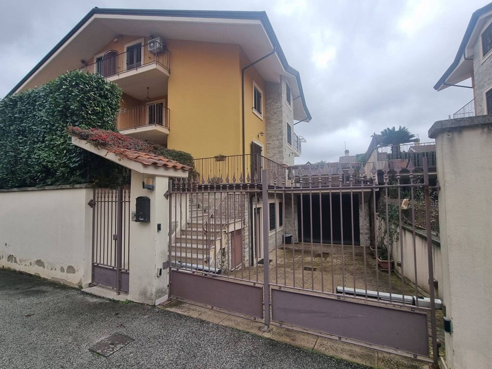 Villa i Avellino city, Avellino - foto 3
