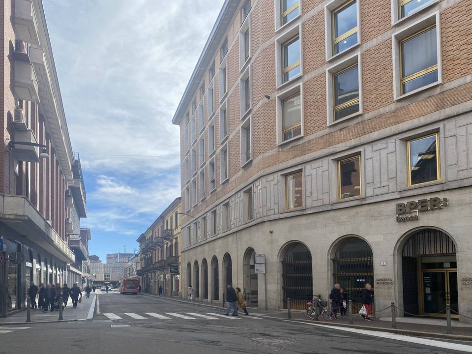 Erhvervsejendom i Varese, Varese - foto 4