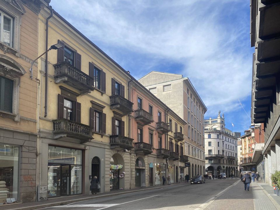 Erhvervsejendom i Varese, Varese - foto 2