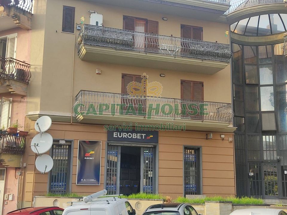 Propriedade comercial em Sirignano, Avellino - foto 3