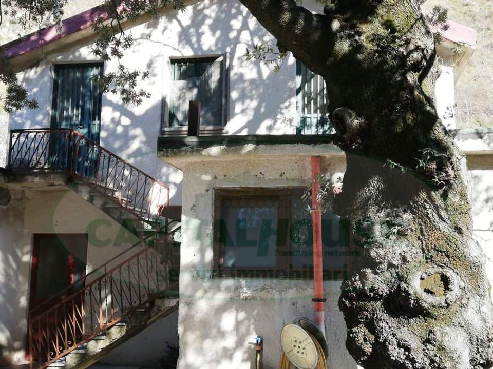 Helårsgrund i Quadrelle, Avellino - foto 2