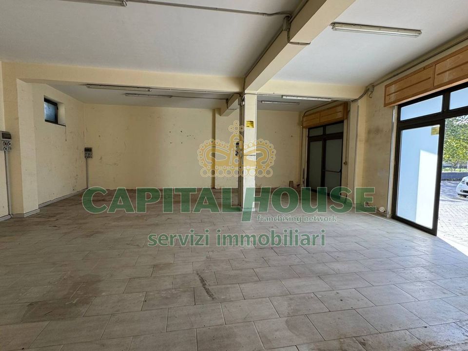 Erhvervsejendom i Mugnano del Cardinale, Avellino - foto 1