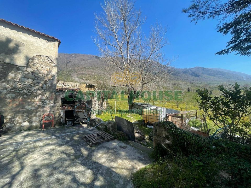 Helårsgrund i Avella, Avellino - foto 1