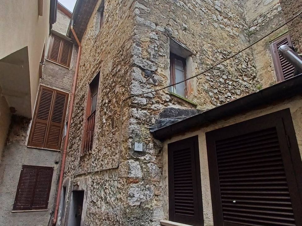 Lejlighed i Amaseno, Frosinone - foto 1