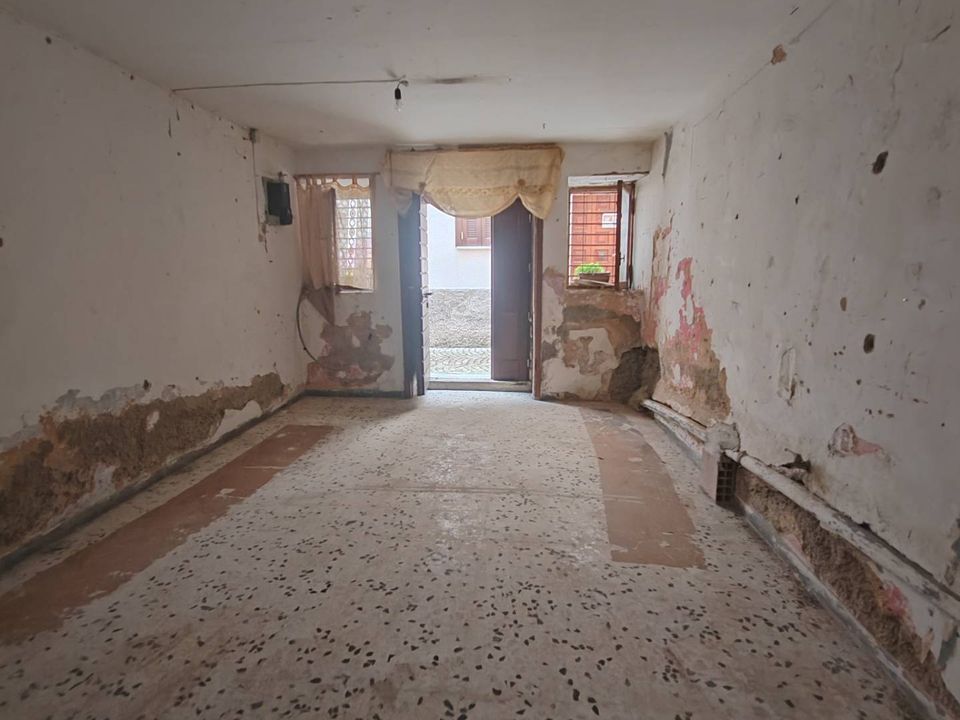 Erhvervsejendom i Maenza, Latina - foto 4